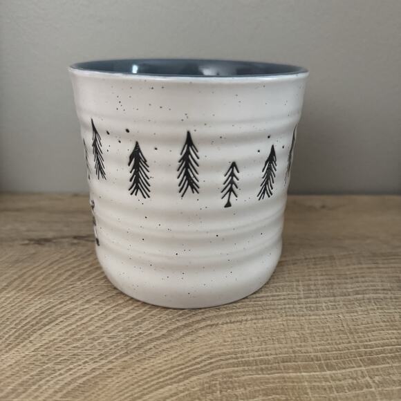 Peppermint & Pine Two Gnomes Holding Hands Trees‎ Treat Jar Canister No Lid - Picture 3 of 9